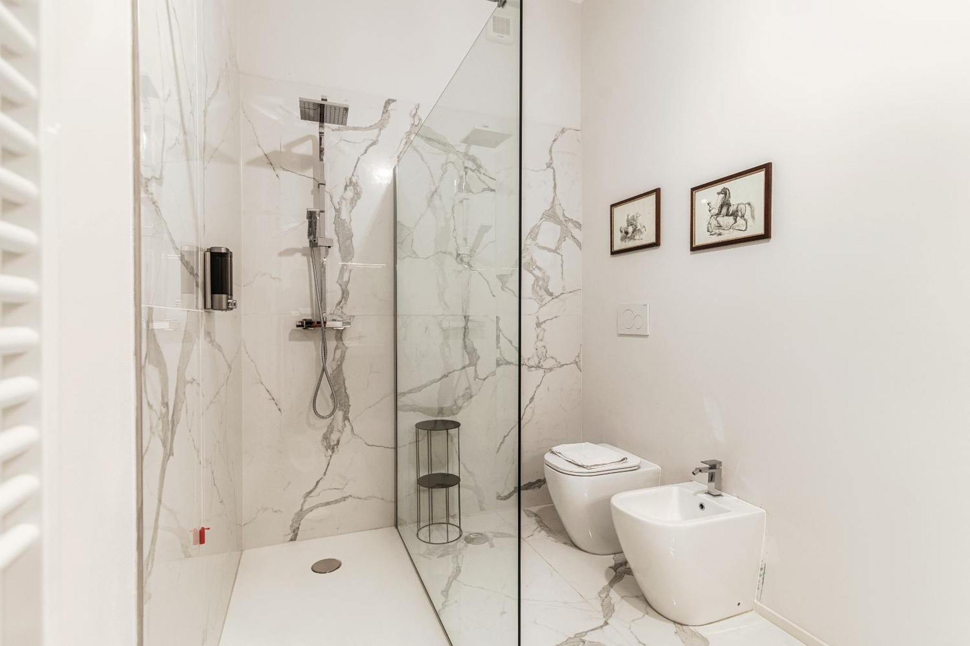 Guesthouse Lake'S Vibes - The House Of Travelers Como Exteriér fotografie
